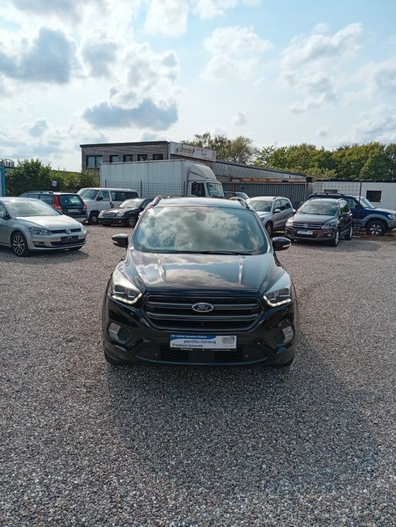 Ford Kuga 223.000 km 7.969 € Kiel 24146