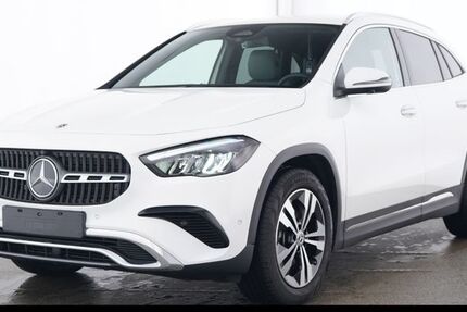 Mercedes-Benz GLA 200 6.096 km 39.998 € Kaiserslautern 67663
