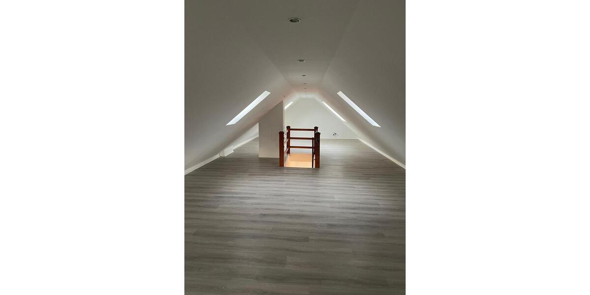Maisonettenwohnung Kandel - 5 Zimmer, 130 m&sup2;, 1.900&euro; | Angebot:26394048