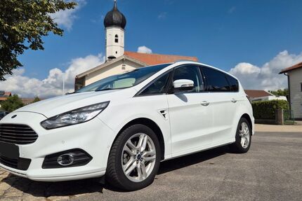 Ford S-Max 96.300 km 16.500 &euro; Rosenheim 83026