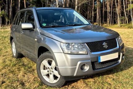 Suzuki Grand Vitara 258.497 km 3.500 &euro; Münchenbernsdorf 07589