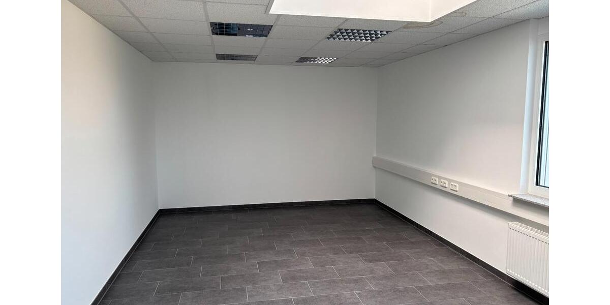 Gewerbeobjekt Großostheim - 864&euro; | Angebot:26097332