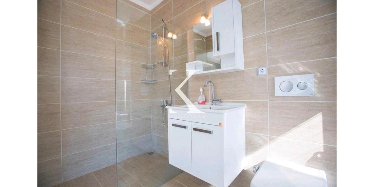 Ferienimmobilie Köln Lindenthal - 485&euro; | Angebot:25937539