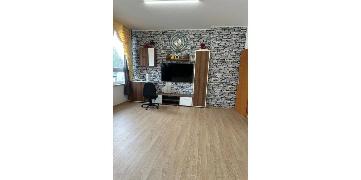 Zimmer Wilhelmshaven Innenstadt - 5 Zimmer, 120 m&sup2;, 700&euro; | Angebot:25696213