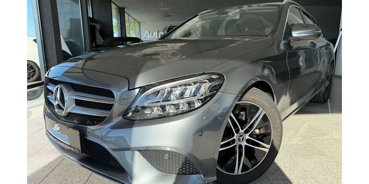 Mercedes-Benz C 180 66.850 km 21.999 &euro; Golzheim 52399