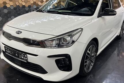 Kia Rio 98.500 km 12.948 &euro; Eisenberg 67304