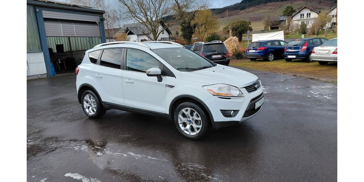 Ford Kuga 232.000 km 5.599 &euro; KRÖV 54536