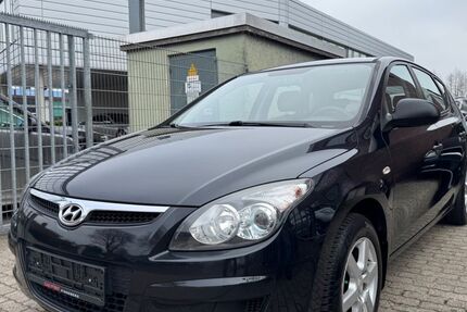 Hyundai i30 197.000 km 3.690 &euro; Pinneberg 25421