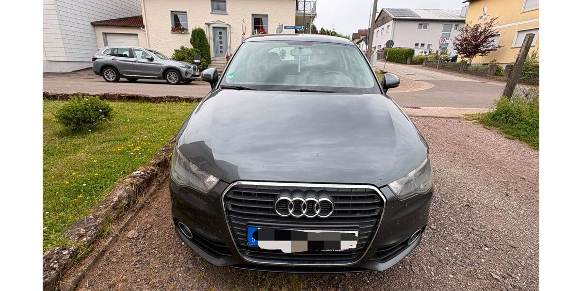 Audi A1 159.000 km 6.400 &euro; Lemberg 66969