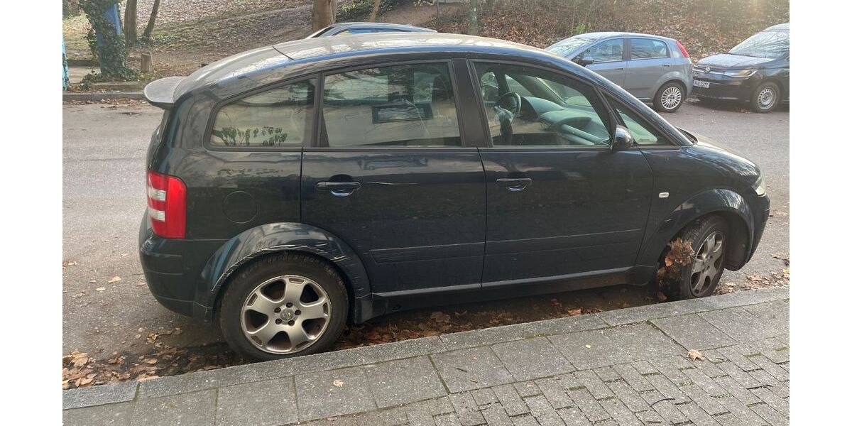 Audi A2 140.000 km 3.900 € München 80809