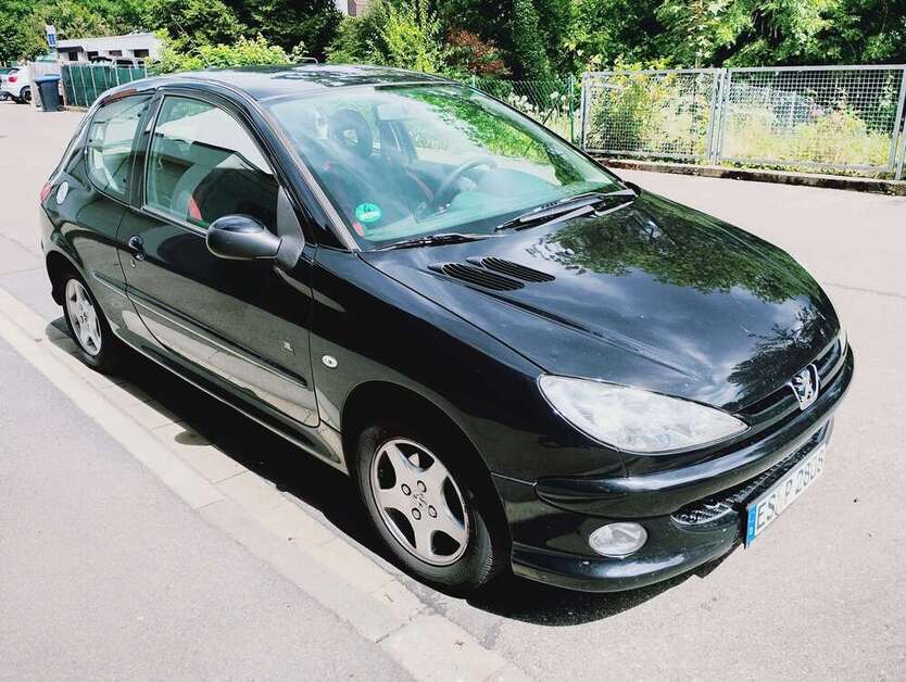 206