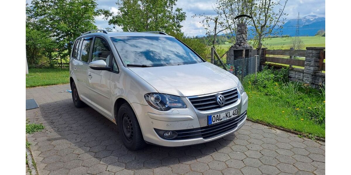 VW Touran 267.000 km 2.600 &euro; Nesselwang 87484