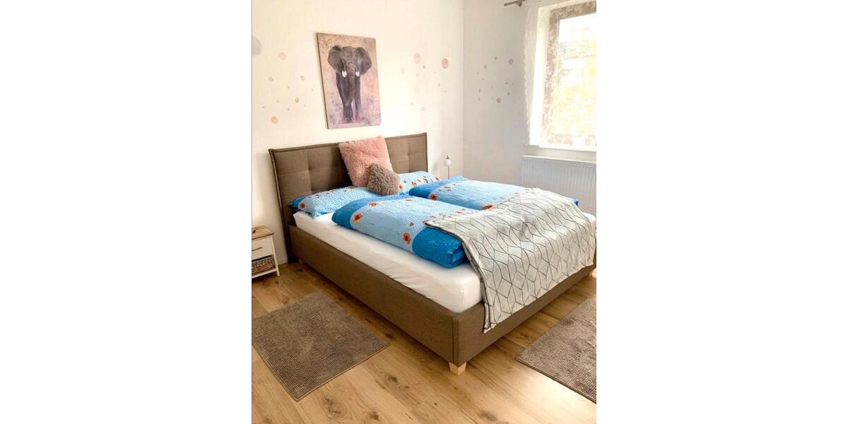 Einfamilienhaus Elfershausen - 5 Zimmer, 145 m&sup2;, 1.200&euro; | Angebot:25942049