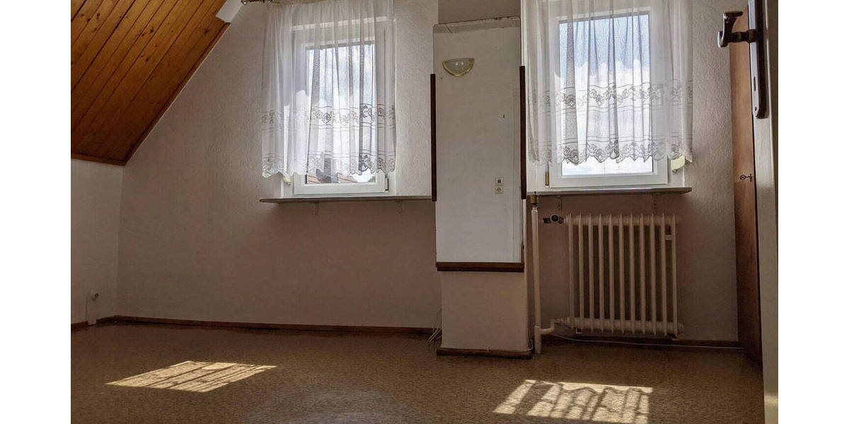 Einfamilienhaus Riesa Altriesa - 3 Zimmer, 111 m&sup2;, 200.000&euro; | Angebot:26053482