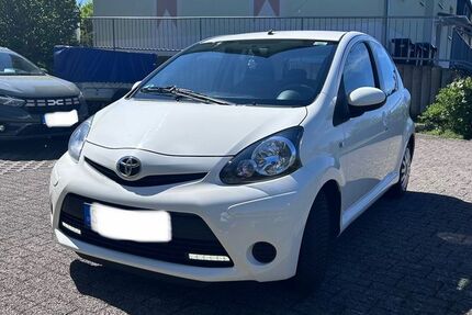 Toyota Aygo (X) 38.882 km 6.500 &euro; Sonneberg 96515