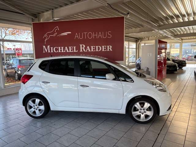 Kia Venga 53.500 km 12.850 &euro; Dessau - Roßlau 06847