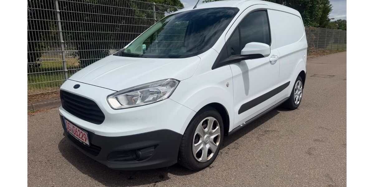 Ford Transit 141.000 km 6.999 &euro; Lahr 77933