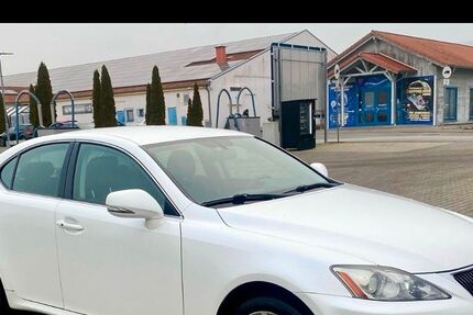 Lexus IS 200 177.000 km 6.299 &euro; Bad Breisig 53498