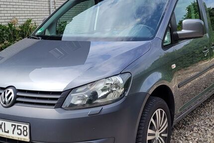 VW Caddy Maxi 273.200 km 9.000 &euro; Bordelum 25852