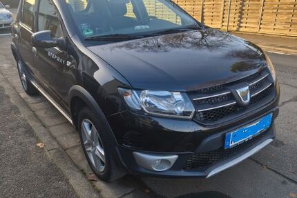 Dacia Sandero 60.000 km 7.599 € Hofheim 65719