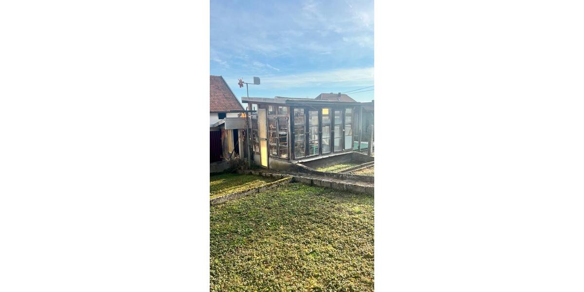 Reihenhaus Osterhofen - 12 Zimmer, 192 m&sup2;, 225.000&euro; | Angebot:26001712