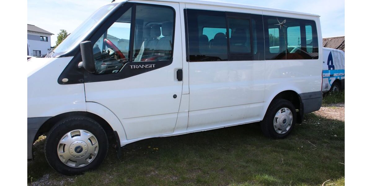 Ford Transit 193.000 km 5.999 &euro; Amberg (Nähe Nürnberg) 92224