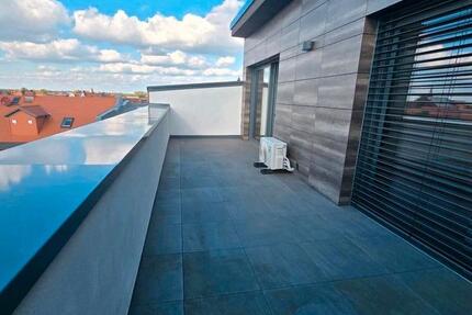 Haus Burg - 2 Zimmer, 77 m&sup2;, 700&euro; | Angebot:25721882