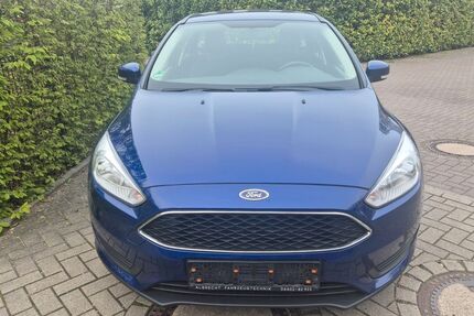Ford Focus 117.359 km 5.700 &euro; Oldenbueg 26125