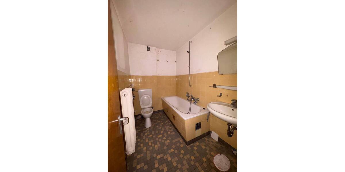 Etagenwohnung Bad Gandersheim Vorwerk Brunshausen - 4 Zimmer, 96 m&sup2;, 600&euro; | Angebot:26203503