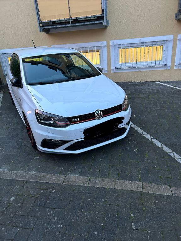 VW Polo 124.000 km 14.700 € Bitburg 54634