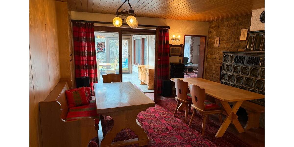 Erdgeschoßwohnung Fürth Eigenes Heim - 5 Zimmer, 250 m&sup2;, 1.700&euro; | Angebot:25126681