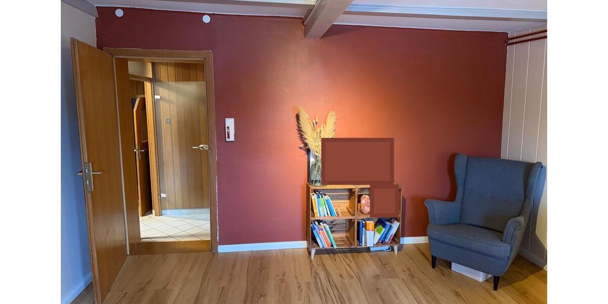 Einfamilienhaus Idstein - 7 Zimmer, 220 m&sup2;, 1.700&euro; | Angebot:25310411