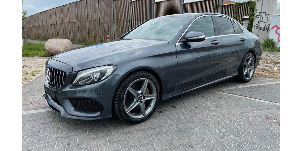 Mercedes-Benz C 250 278.000 km 12.500 &euro; Berlin 12057