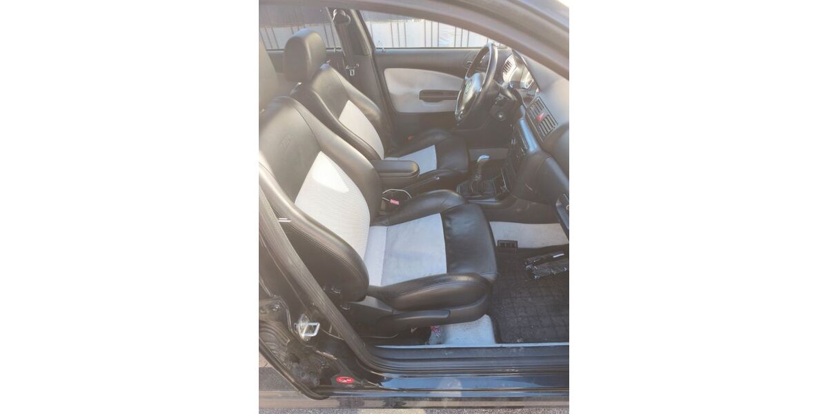 Skoda Octavia 227.000 km 4.250 &euro; Küps 96328