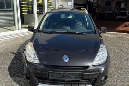 Renault Clio 171.000 km 2.700 &euro; Eschwege 37269