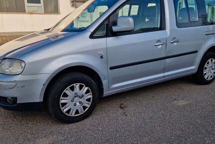 VW Caddy 373.125 km 1.650 &euro; Renchen 77871
