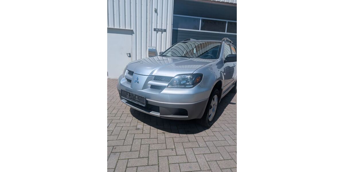 Mitsubishi Outlander 81.752 km 3.900 &euro; Verden 27283