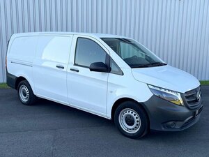 Mercedes-Benz Vito 116 Kasten BASE lang LED DAB PDC KAMERA 27.911 km 41.990 &euro; Sangerhausen 06526