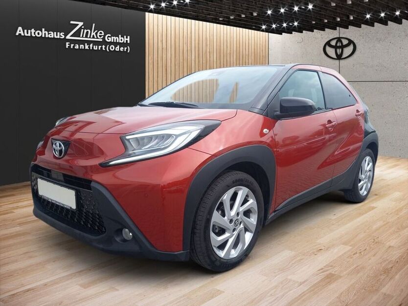 Aygo (X)