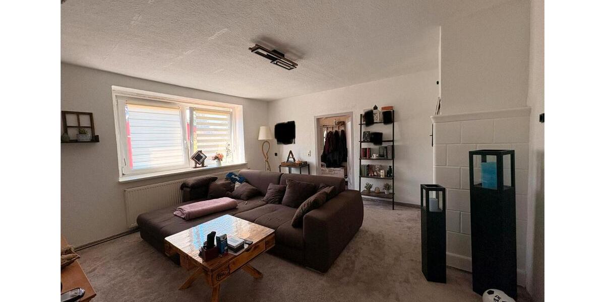 Doppelhaushälfte Kölleda - 5 Zimmer, 110 m&sup2;, 90.000&euro; | Angebot:26798008