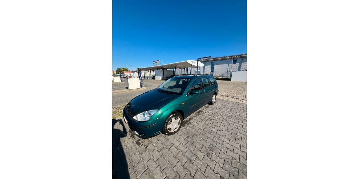 Ford Focus 81.500 km 2.750 &euro; Hohenkammer 85411
