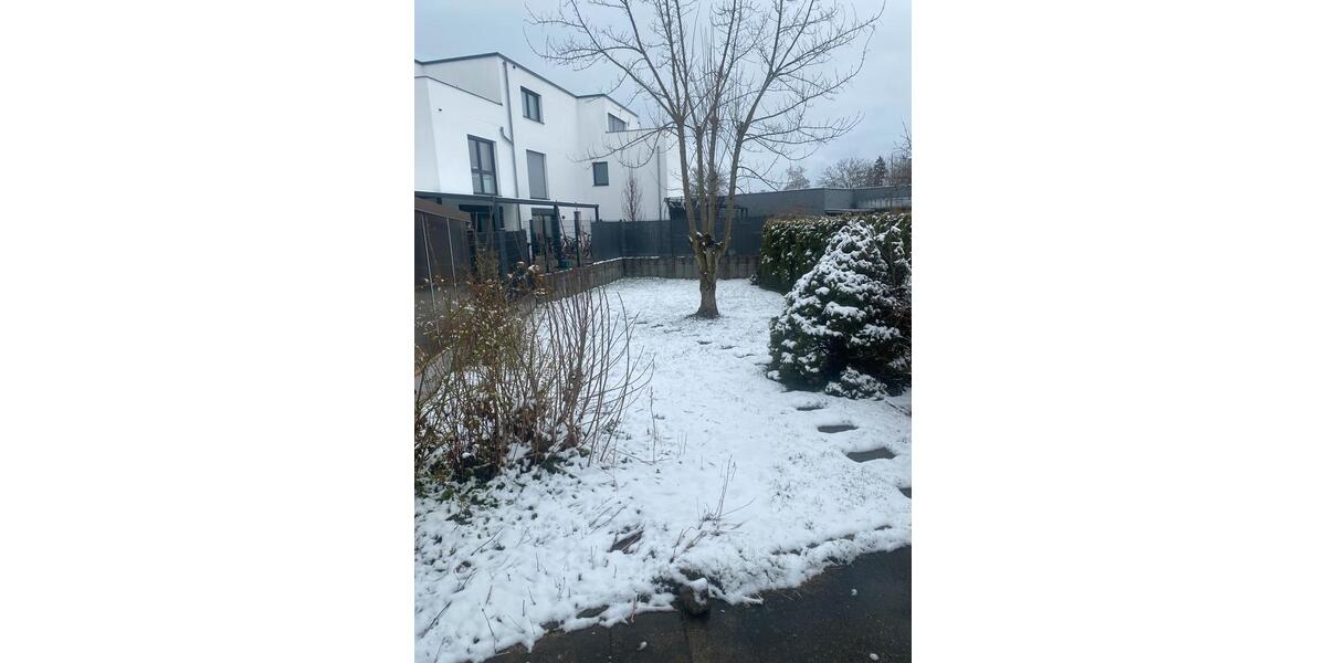 Doppelhaushälfte Trossingen - 4 Zimmer, 120 m&sup2;, 1.650&euro; | Angebot:26113721