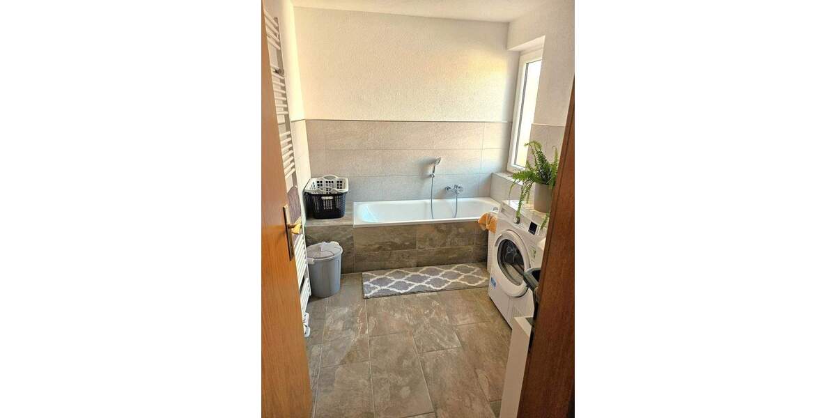 Etagenwohnung Hann. Münden - 4 Zimmer, 95 m&sup2;, 245.000&euro; | Angebot:24825302