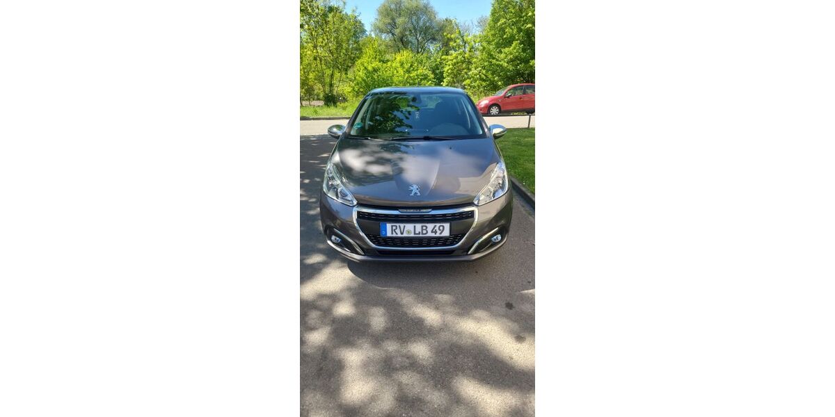 Peugeot 208 50.000 km 8.450 &euro; Ravensburg 88213