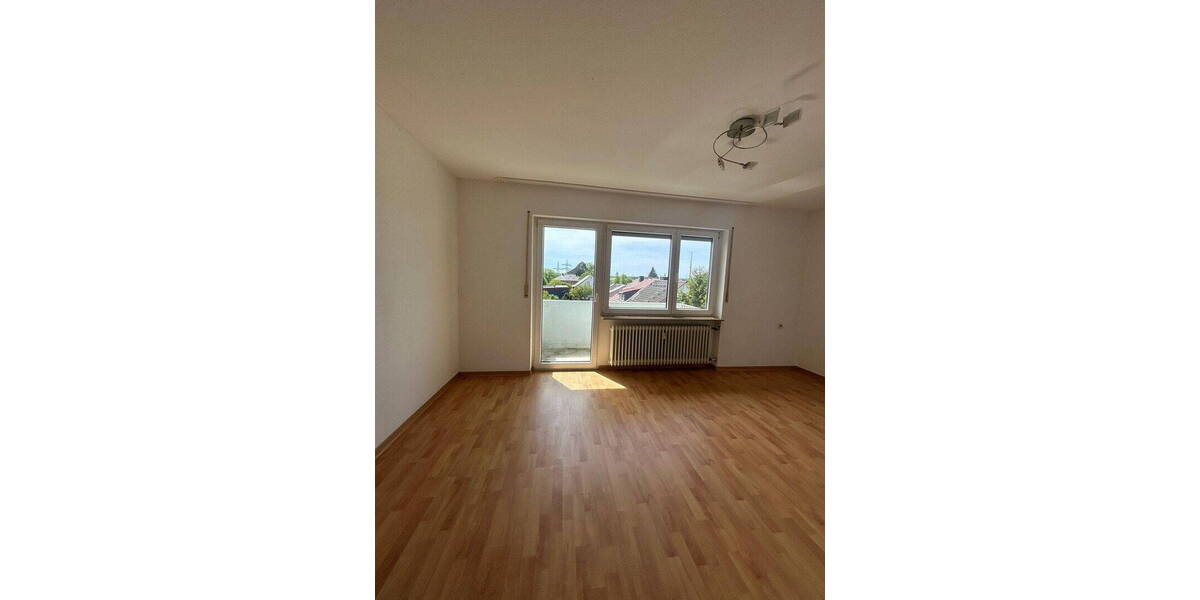 Etagenwohnung Schweinfurt Oberndorf - 3 Zimmer, 95 m&sup2;, 209.000&euro; | Angebot:26434468