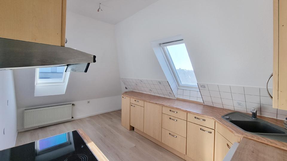 Dachgeschoßwohnung Schloß Holte-Stukenbrock Stukenbrock - 2 Zimmer, 59 m&sup2;, 620&euro; | Angebot:25378989