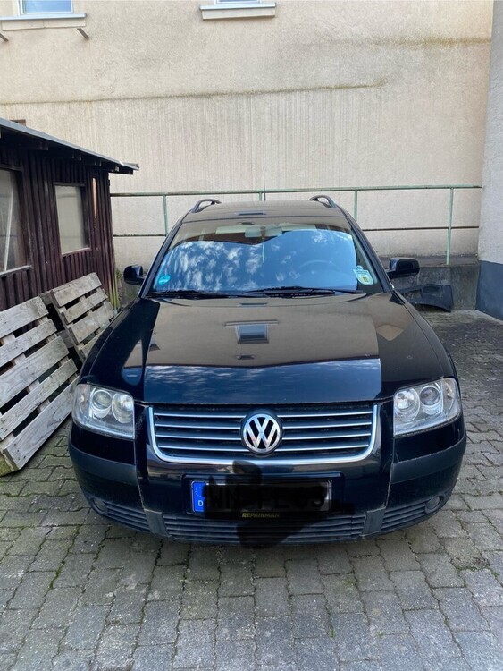 VW Passat 220.000 km 2.700 € Aspach 71546