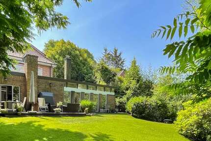 Haus zum Kaufen in Rendsburg 890.000 € 280 m² 10 zimmer