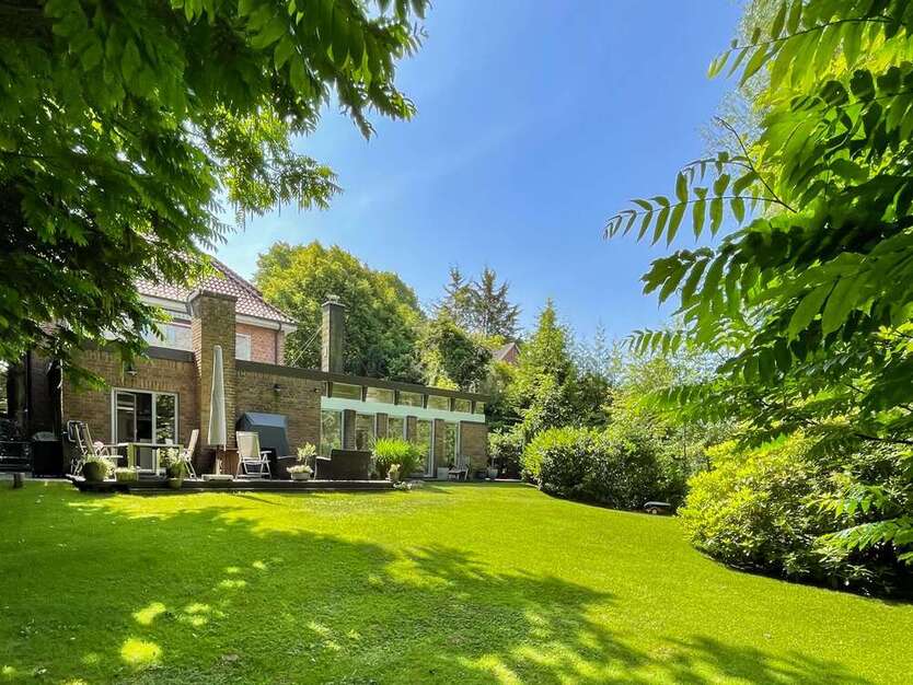 Haus zum Kaufen in Rendsburg 890.000 € 280 m² 10 zimmer