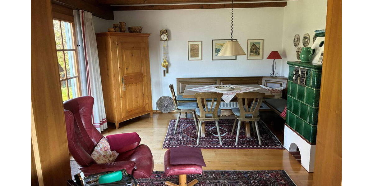 Einfamilienhaus Furtwangen Stadtgebiet - 8 Zimmer, 165 m&sup2;, 418.000&euro; | Angebot:26731668